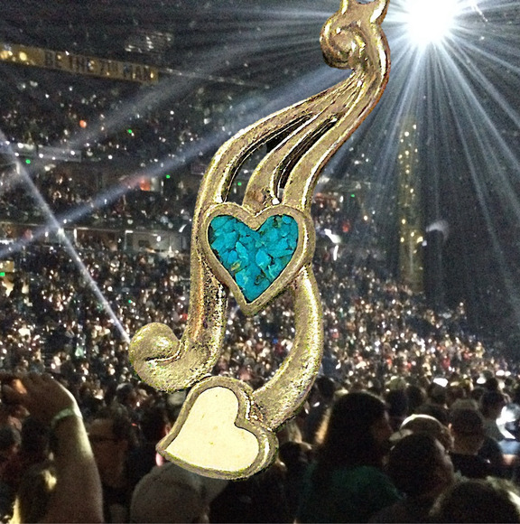 Dancing Music Festival Hearts Earrings Turquoise White Silver Meghan 2025 - Picture 4 of 7